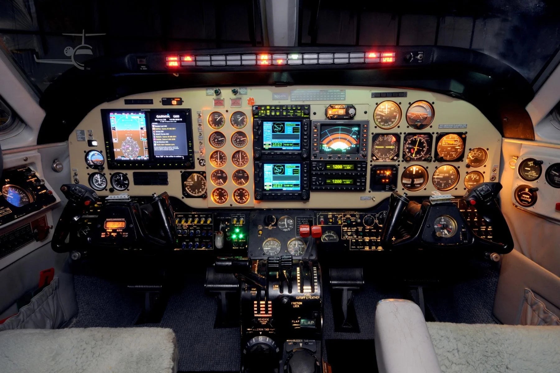 Beechcraft King Air B100